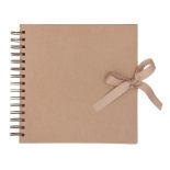 Album scrapbooking 20.5x20.5cm, coperti cartonate 3mm, 40 coli 200g/mp, kraft/maro, Dp Craft