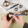 Markere si evidentiatoare - Marker cu vopsea, varf tesit 1-2mm, auriu, Schneider Maxx 271 thumbnail