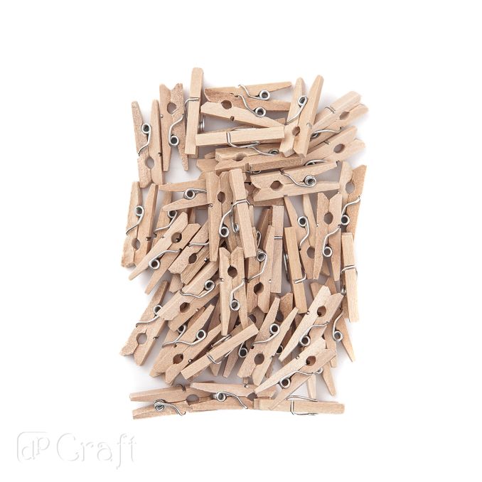 Mini carlige din lemn, 2.5cm, 40 buc/set, Dp Craft Mini carlige din lemn, 2.5cm, 40 buc/set, Dp Craft