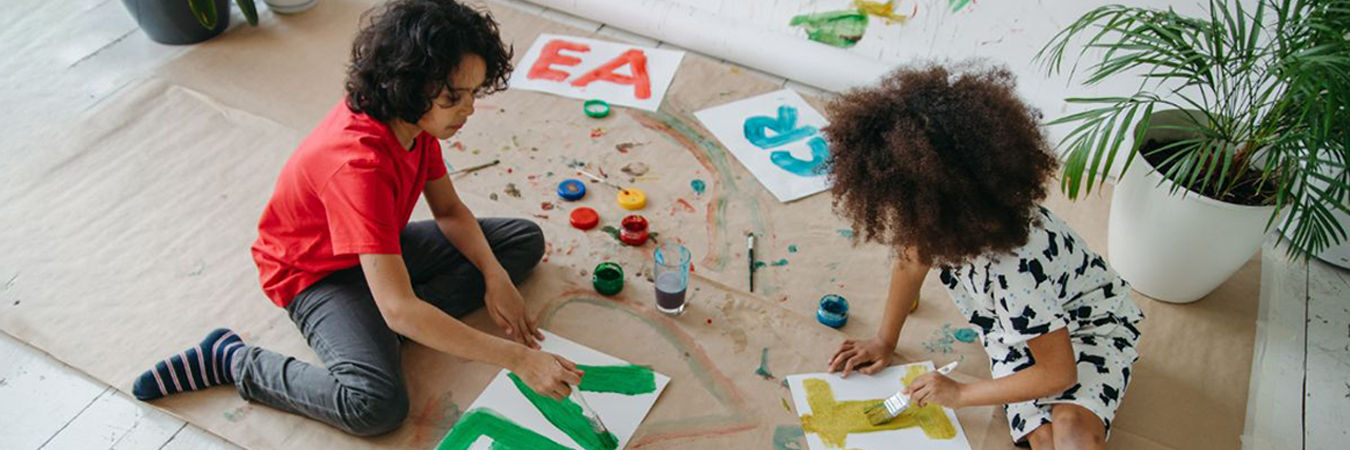 Activități creative pentru copii: de la cea mai fragedă vârsta până la preadolescență