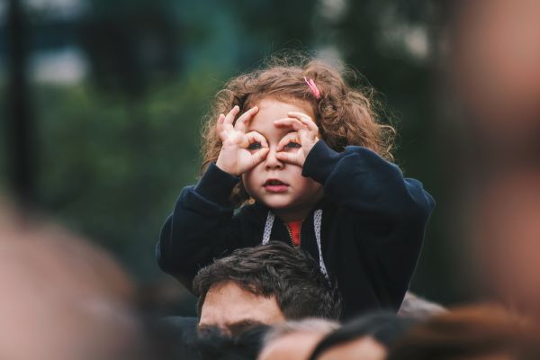 Idei de colectii pentru copii - copil, jacheta neagra